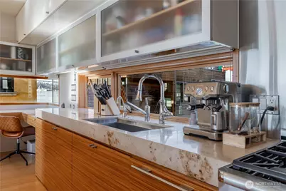 2369 Fairview Avenue E #6, Seattle, WA 98102 - Photo 18