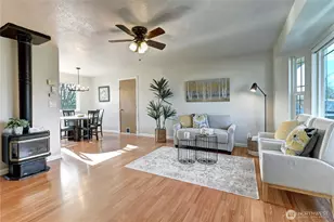 6406 64th Pl NE, Marysville, WA 98270 - Photo 4