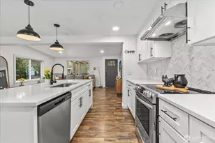 20609 SE 245th Pl, Maple Valley, WA 98038 - Photo 14