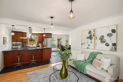 1114 Tacoma Avenue NE, Renton, WA 98056 - Photo 10