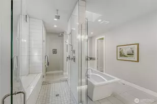 21811 SE 5th Pl, Sammamish, WA 98074 - Photo 22