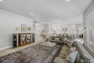 21811 SE 5th Pl, Sammamish, WA 98074 - Photo 12