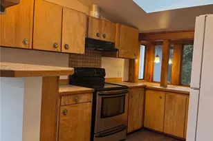 3717 Lincoln Way, Lynnwood, WA 98087 - Photo 2