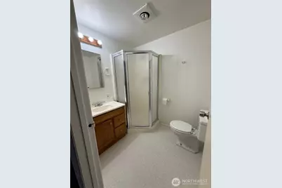 3717 Lincoln Way #A, Lynnwood, WA 98087 - Photo 12