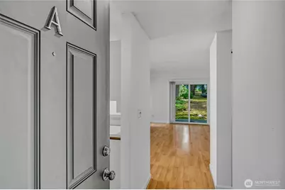 14424 NE 30th Place #29A, Bellevue, WA 98007 - Photo 2