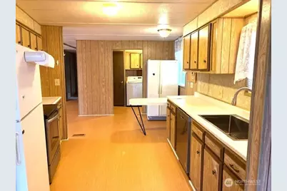 12200 Stone Avenue N #74, Seattle, WA 98133 - Photo 4