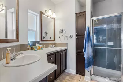 936 Mountain Villa Drive, Enumclaw, WA 98022 - Photo 14