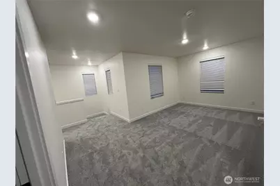 5213 87th Dr NE, Marysville, WA 98270 - Photo 18