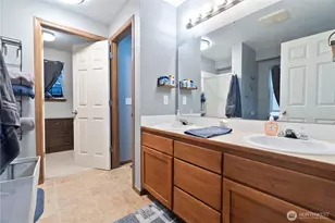 4919 106th St NE, Marysville, WA 98270 - Photo 34