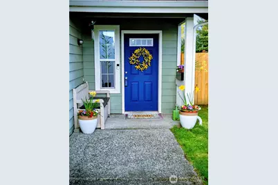 4919 106th St NE, Marysville, WA 98270 - Photo 2