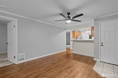 10014 NE 127th Place #A103, Kirkland, WA 98034 - Photo 10