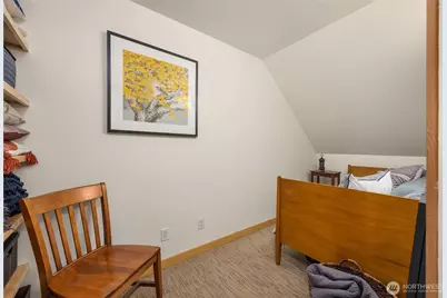 737 Madison Avenue N #30, Bainbridge Island, WA 98110 - Photo 24