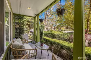 737 Madison Ave N, Bainbridge Island, WA 98110 - Photo 4