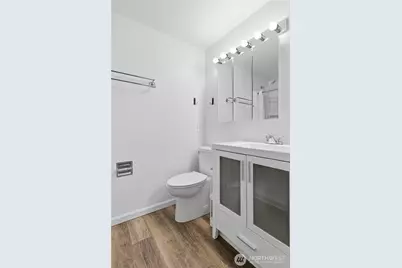 23321 Cedar Way #J204, Mountlake Terrace, WA 98043 - Photo 12
