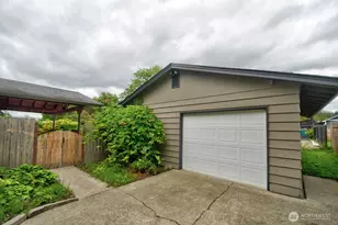 10819 57th St E, Puyallup, WA 98372 - Photo 34