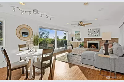 15612 38th Avenue NE, Lake Forest Park, WA 98155 - Photo 4