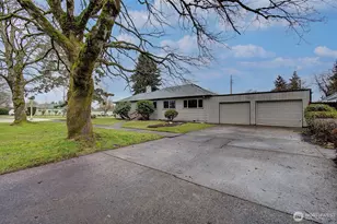 1411 8th Ave, Longview, WA 98632 - Photo 2