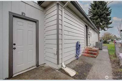 1411 8th Avenue, Longview, WA 98632 - Photo 24