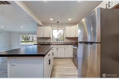 1411 8th Avenue, Longview, WA 98632 - Photo 6