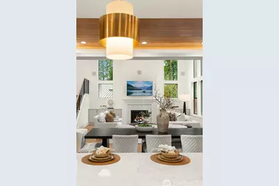 1654 152nd Avenue SE, Bellevue, WA 98007 - Photo 10