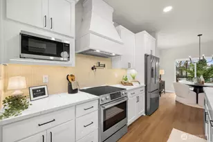 16823 Alder Way, Lynnwood, WA 98037 - Photo 14