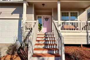 736 G St SW, Tumwater, WA 98512 - Photo 2