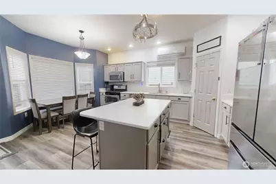 736 G Street SW, Tumwater, WA 98512 - Photo 8