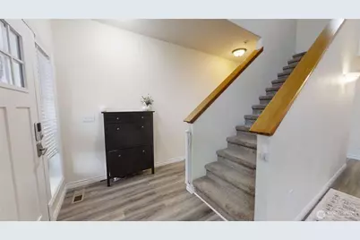 736 G Street SW, Tumwater, WA 98512 - Photo 4