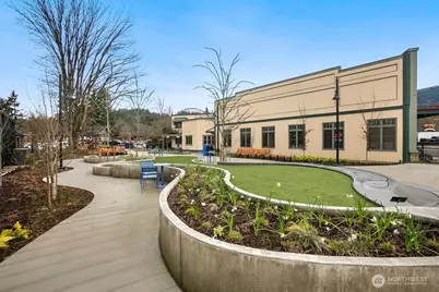 595 Newport Way NW #C4, Issaquah, WA 98027 - Photo 24