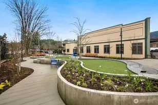 595 Newport Way NW, Issaquah, WA 98027 - Photo 24