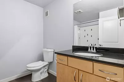 840 NE 125th Street NE #304, Seattle, WA 98125 - Photo 6