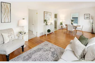 920 N 102nd Street, Seattle, WA 98133 - Photo 8