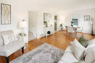 920 N 102nd St, Seattle, WA 98133 - Photo 8