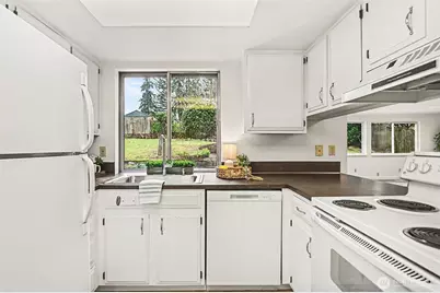 20224 11th Drive SE, Bothell, WA 98012 - Photo 8