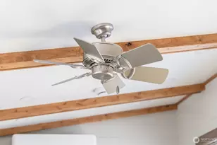 261131 Hwy 101, Sequim, WA 98382 - Photo 10