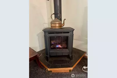 851 N Potlatch Drive, Hoodsport, WA 98548 - Photo 4