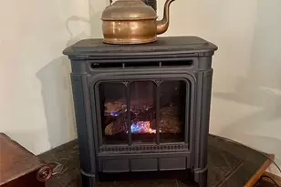 851 N Potlatch Dr, Hoodsport, WA 98548 - Photo 4