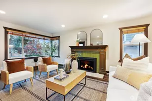 941 N 79th St, Seattle, WA 98103 - Photo 2