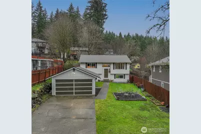 60 NE Lorrain Court, Belfair, WA 98528 - Photo 2