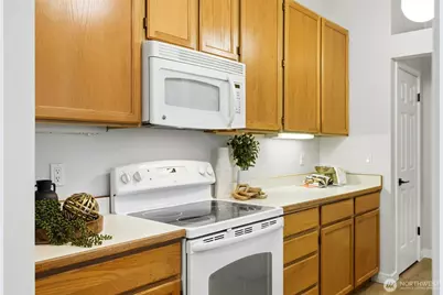 4254 221st Place SE #1088, Issaquah, WA 98029 - Photo 14