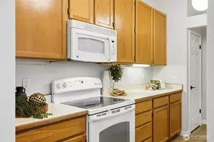 4254 221st Pl SE, Issaquah, WA 98029 - Photo 14