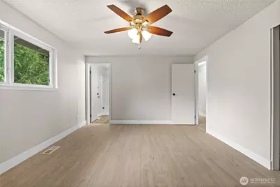 1524 SW 308th Place, Federal Way, WA 98023 - Photo 14