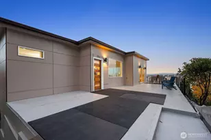 1701 41st Ave SW, Seattle, WA 98116 - Photo 36