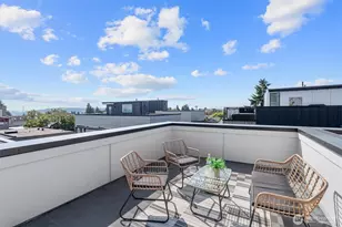 4521 Sunnyside Ave N, Seattle, WA 98103 - Photo 22