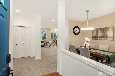 2402 NE 19th Street, Renton, WA 98056 - Photo 4