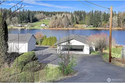 2009 256th Street NW, Stanwood, WA 98292 - Photo 2
