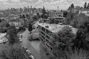 1717 5th Ave N, Seattle, WA 98109 - Photo 26