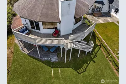 674 Mt Olympus Avenue SE, Ocean Shores, WA 98569 - Photo 6