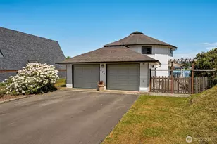 674 Mt Olympus Ave SE, Ocean Shores, WA 98569 - Photo 10