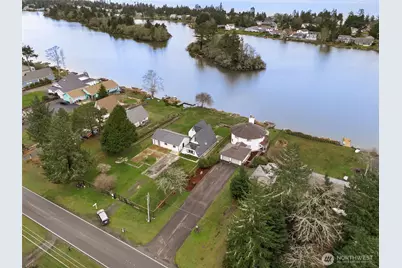 674 Mt Olympus Avenue SE, Ocean Shores, WA 98569 - Photo 4